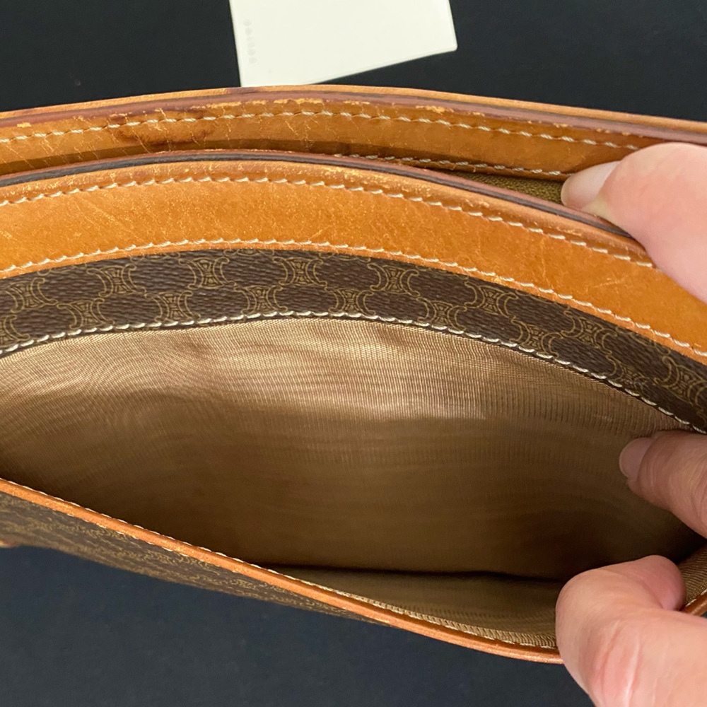 Celine Triomphe Clutch - Picture 13 of 16